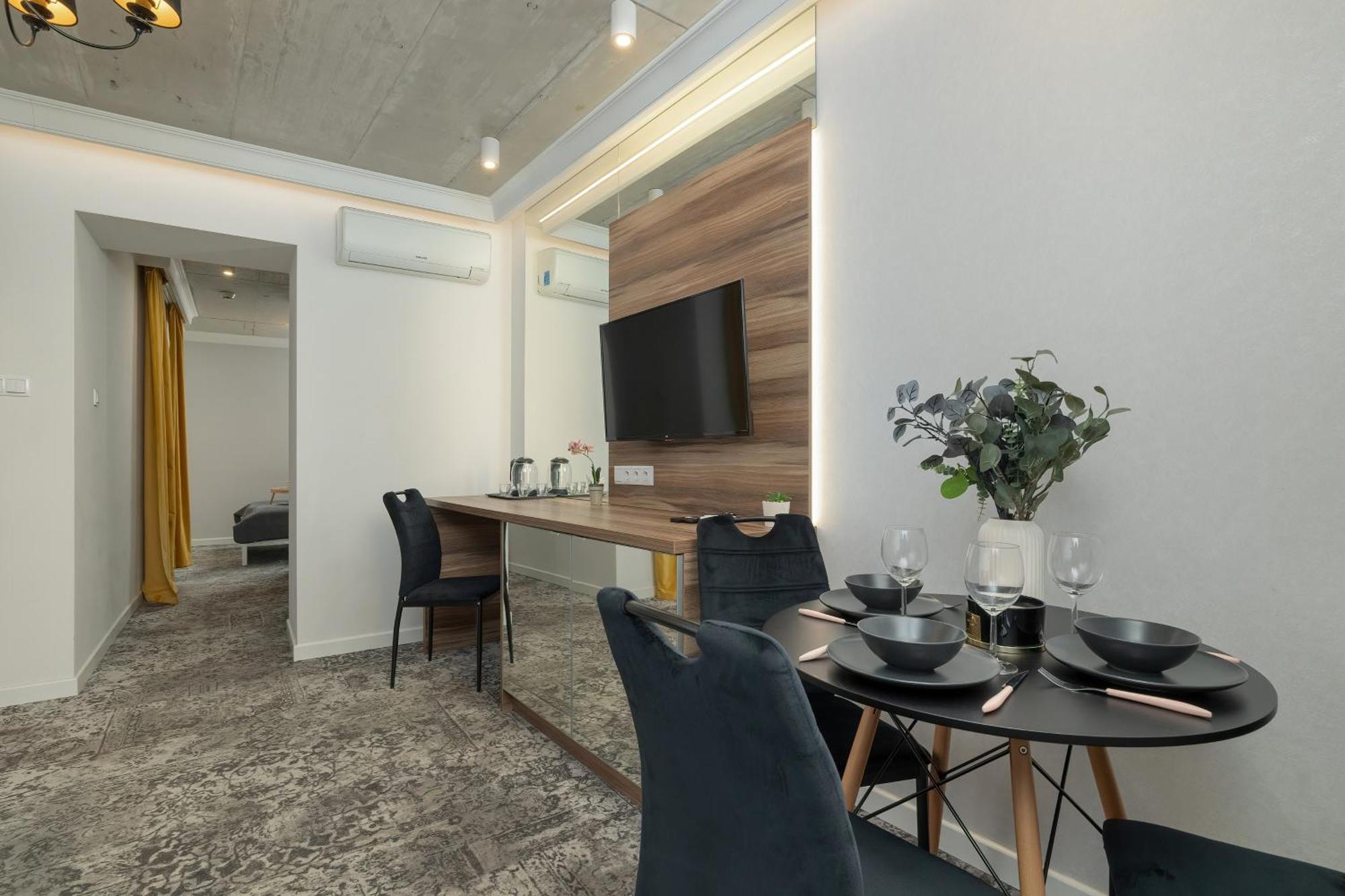 Apartment Rakowicka 6 Cracow by Renters Kraków Zewnętrze zdjęcie